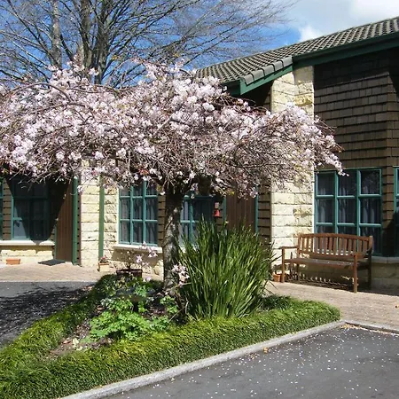 Cambridge Mews Motel Exterior photo